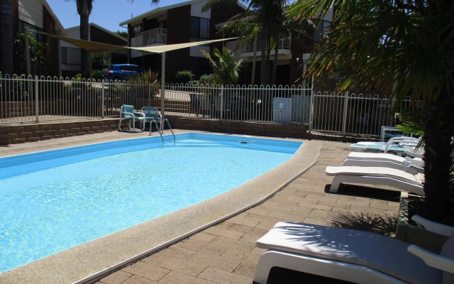 Anchorbell Holiday Apartments