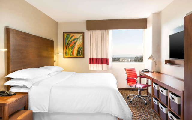 Four Points By Sheraton Queretaro Norte