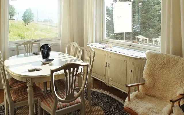 Holiday Home in Arnøyhamn