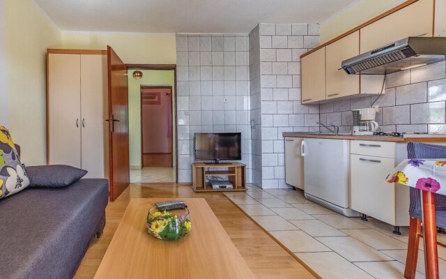 Beautiful Home in Medulin With Wifi and 1 Bedrooms