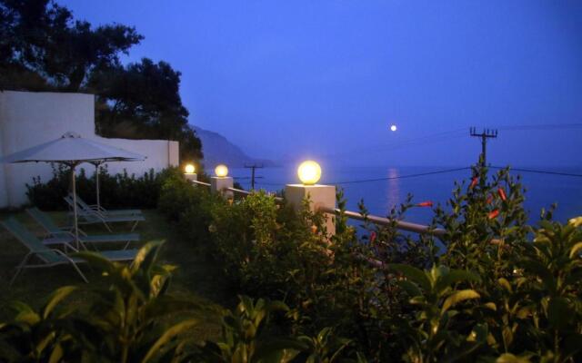 Santa Marina Apartments