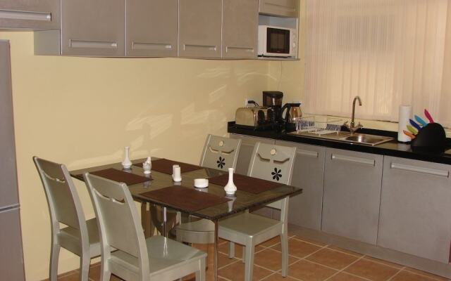 Sweet Dreams Studios De Lux