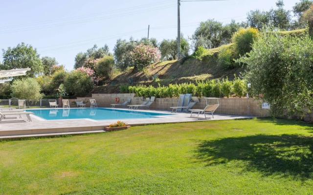 Lavish Holiday Home in Volterra With Pool