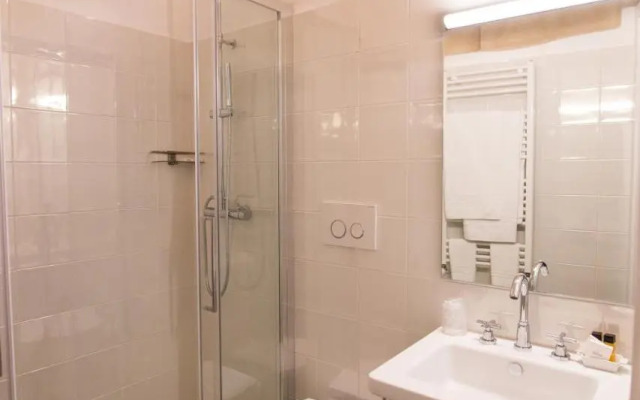 Il Vialetto Nei Sassi 2