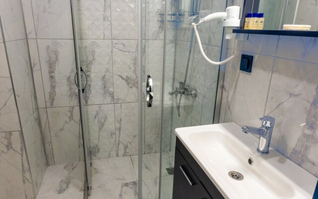 Pera Side Hotel