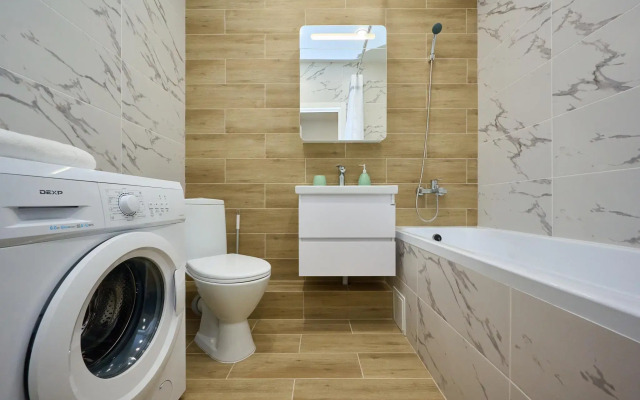 Йо Плейс на улице Героя Николая Шевелёва 17