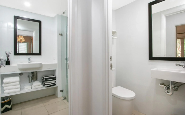 Elysium Private Apartments at The Beach Club