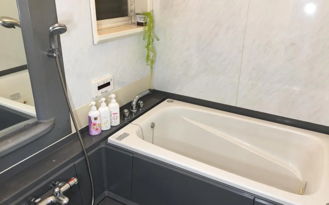 West Taisho 1F West Taisho 1F