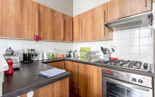 1 Bedroom Flat In Edinburgh