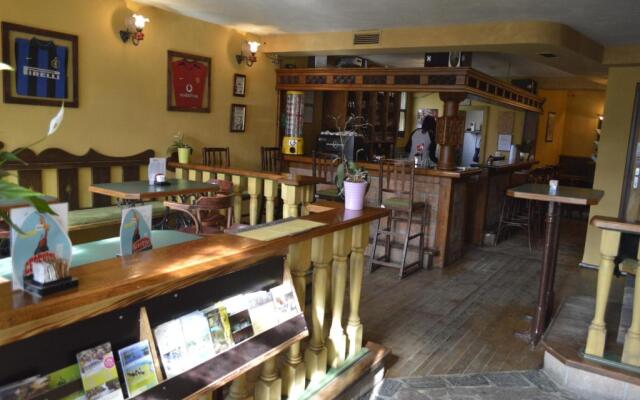 Back Hostel & Private Rooms