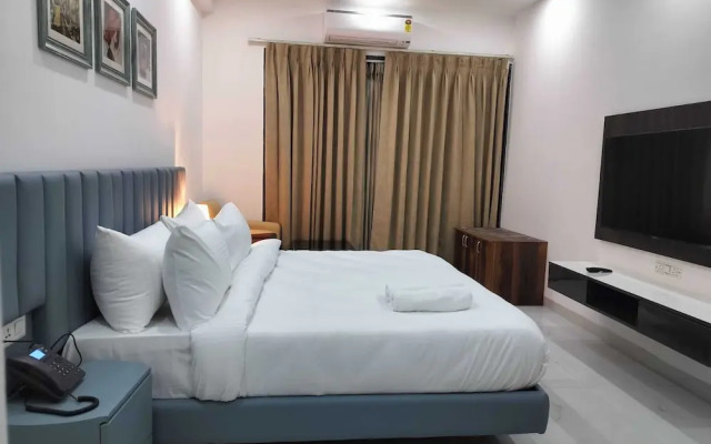 The Hoften Elite 32 Avenue, Sector 15, Gurugram