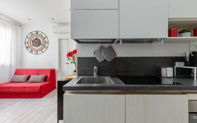 Monterumici 36 - Saffi Glamorous Apartment