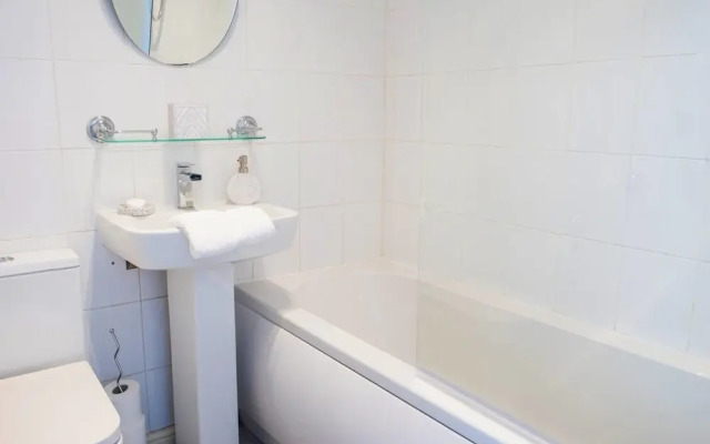 Bright & Comfortable Apt. in Merchant City