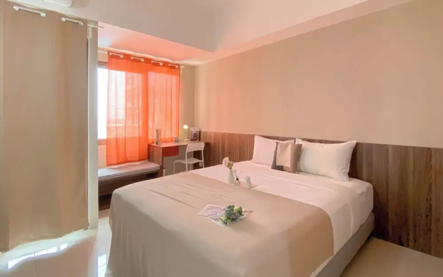 Cozy and Warm Studio at LRT City Jatibening Apartment – Guest Rooms – Bekasi