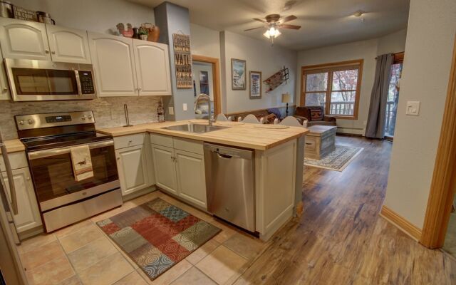 Hidden River Lodge 5943