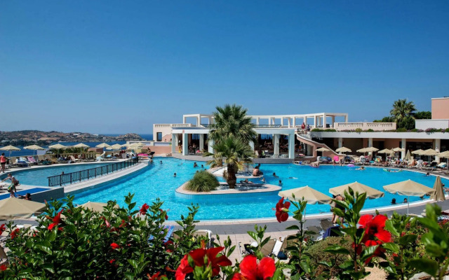 Athina Palace Resort & Spa