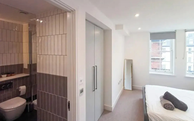 Modern 2 Bedroom 2 Bathroom Apartment
