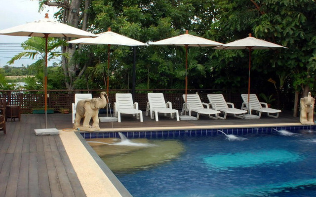 Inrawadee Resort