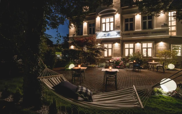 Willa Blekit Hotel & Restauracja