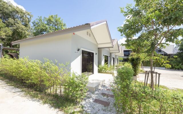 OYO 75378 Thawapee Resort