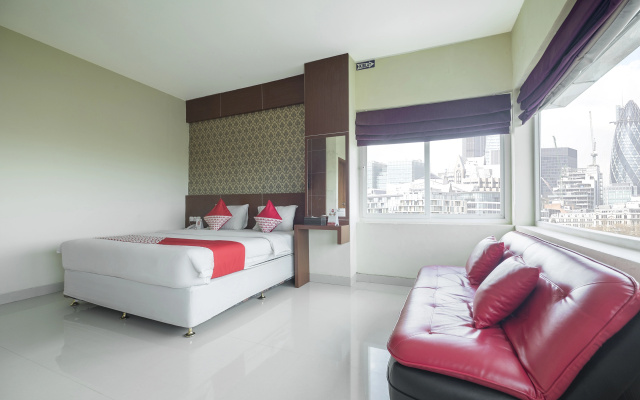 OYO 454 Raising Hotel – Guest Rooms – Makassar