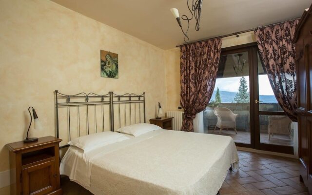 Torre in Pietra Ristorante e B&B