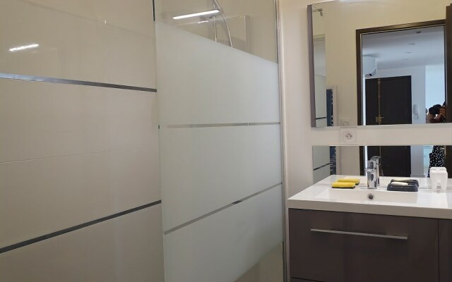 Appartement standing avec terrasse et vue