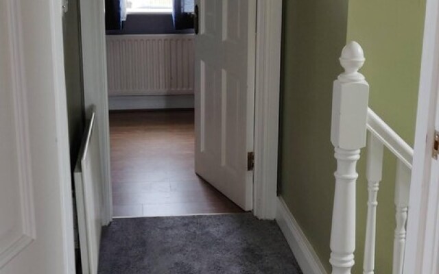 Lovely 4bed With Free Wi-f and Netflix in Ireland