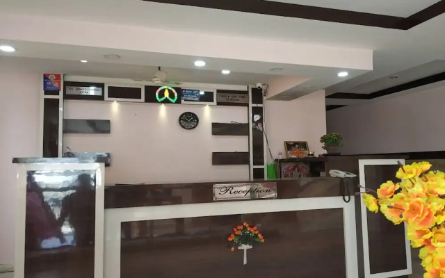 Oyo 24940 Mahadev Inn