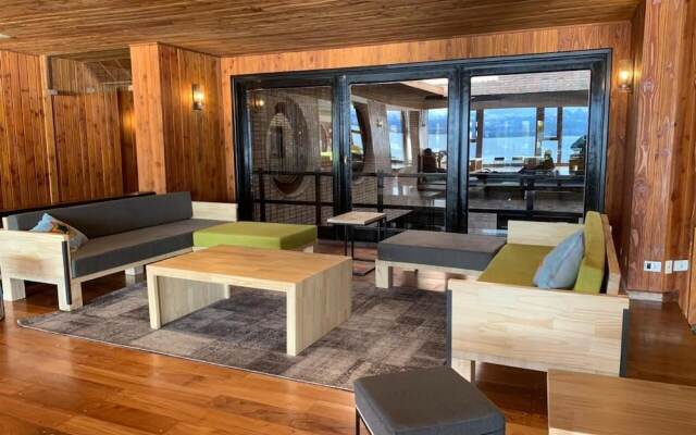 Hotel Ecomax