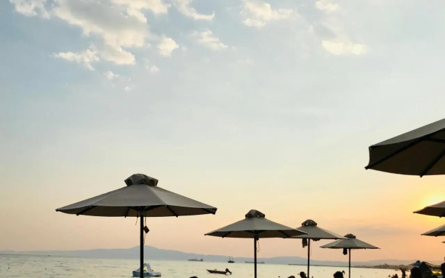 Balsam suite - 50m to the beach