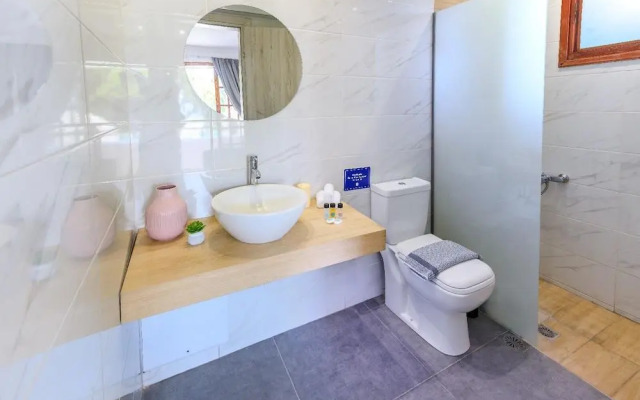 Jonathan City Apartments