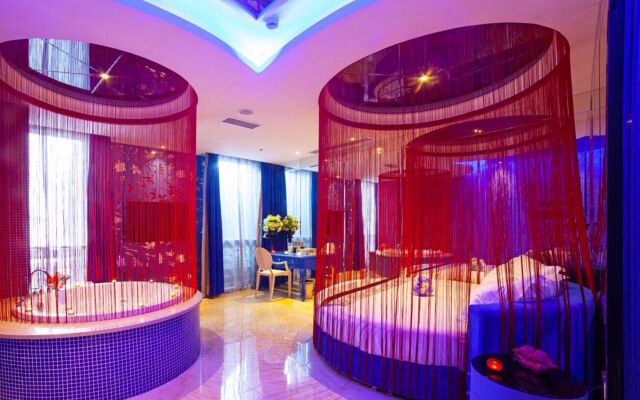 Suzhou Huazhiyu Lover Theme Hotel