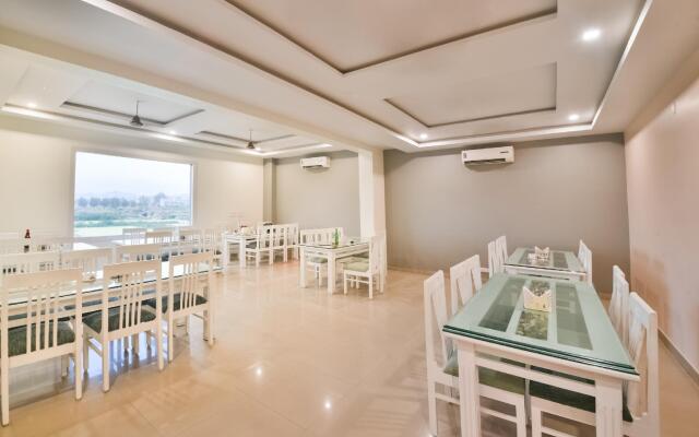 Townhouse 5020 Hotel Ardency Inn
