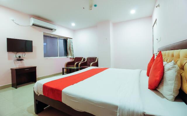 OYO 66862 Hotel Diamond Park