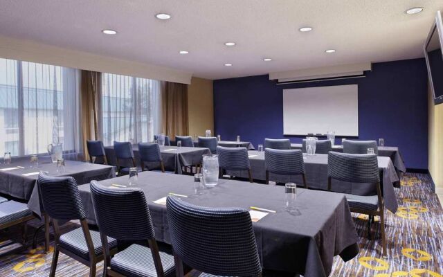 Courtyard Houston Brookhollow