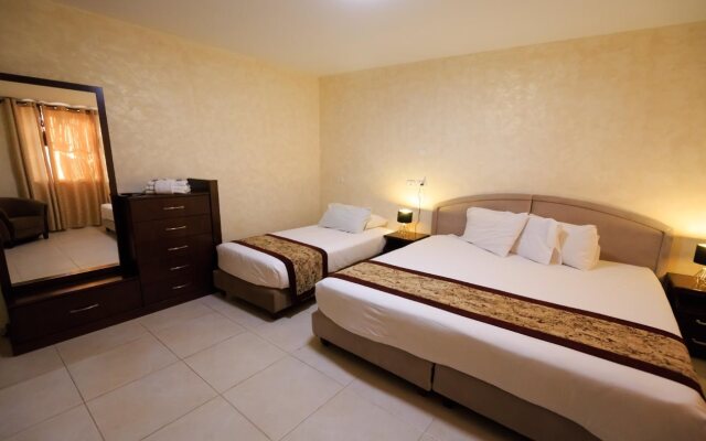 Hashimi Hotel
