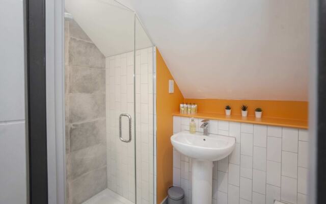Higgihaus at 3a Cheltenham Lane Bristol
