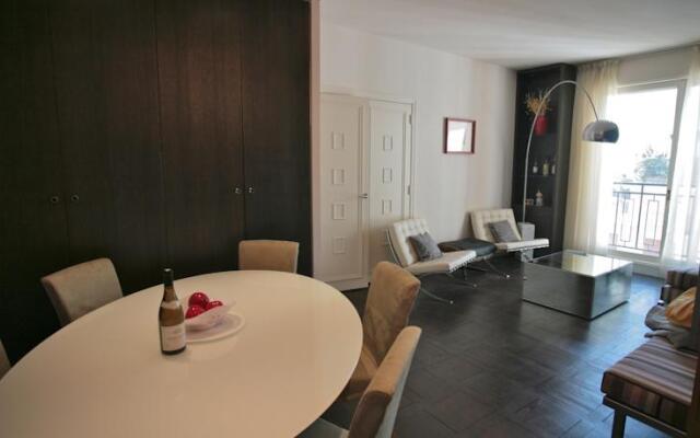 Appartement Avenue Montaigne
