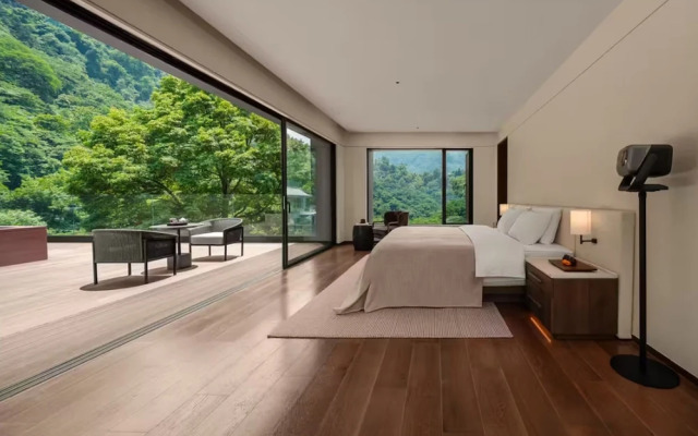 ZOLAND Resort Hotel Emei Mountain