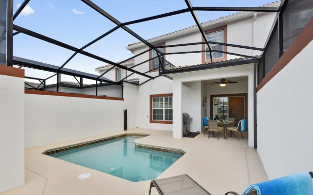 Charming Vacation Townhome with Pool CG1576