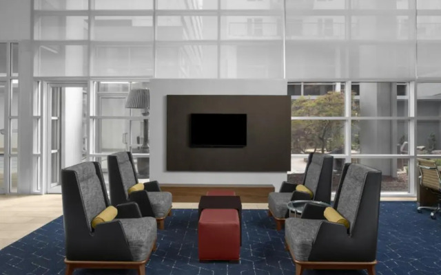 Courtyard by Marriott Atlanta Buckhead