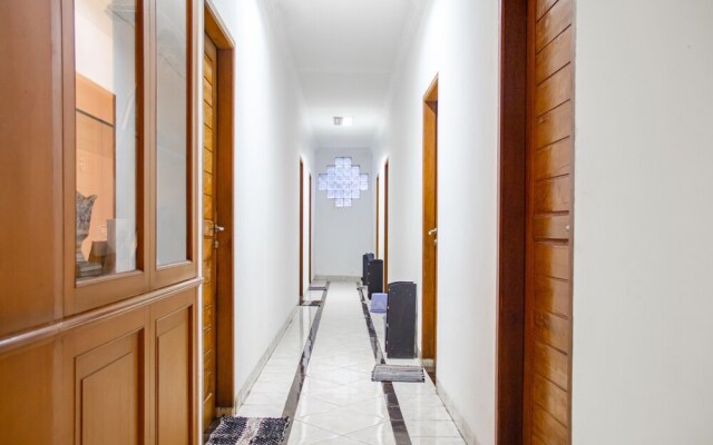 Capital O 93279 Asyoka Penginapan Pasutri