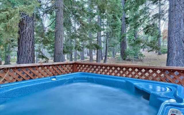 The Snowshoe Inn  592ss 4 Bedroom Cabin