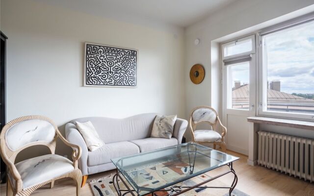 WeHost Messeniuksenkatu 10