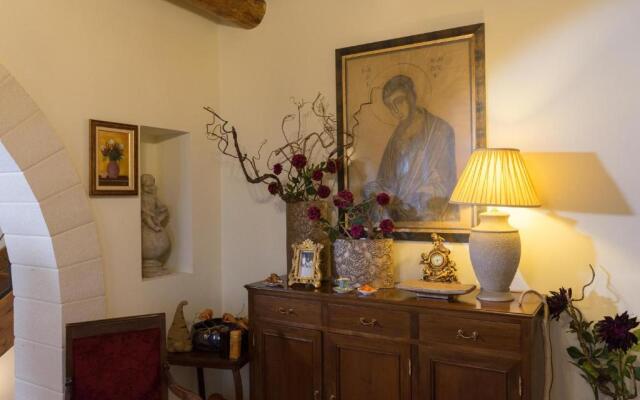 Maria's panoramic seaview House