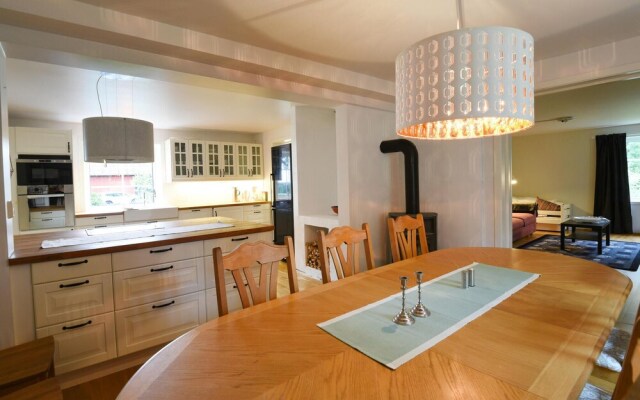 Stunning Home in Ed With 2 Bedrooms and Wifi