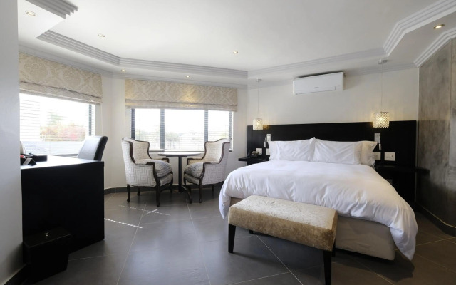 Villa Moyal