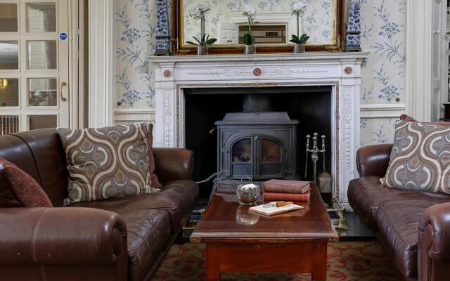 New House Country Hotel