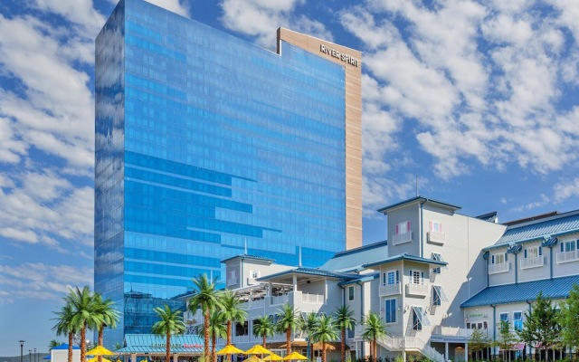 River Spirit Casino Resort